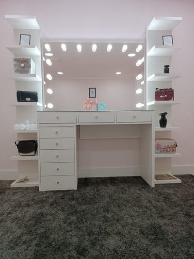 Hollywood Vanity Table with Mirror and Lights